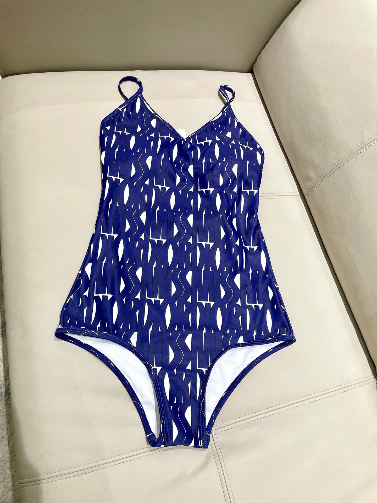 New one-piece swimsuit