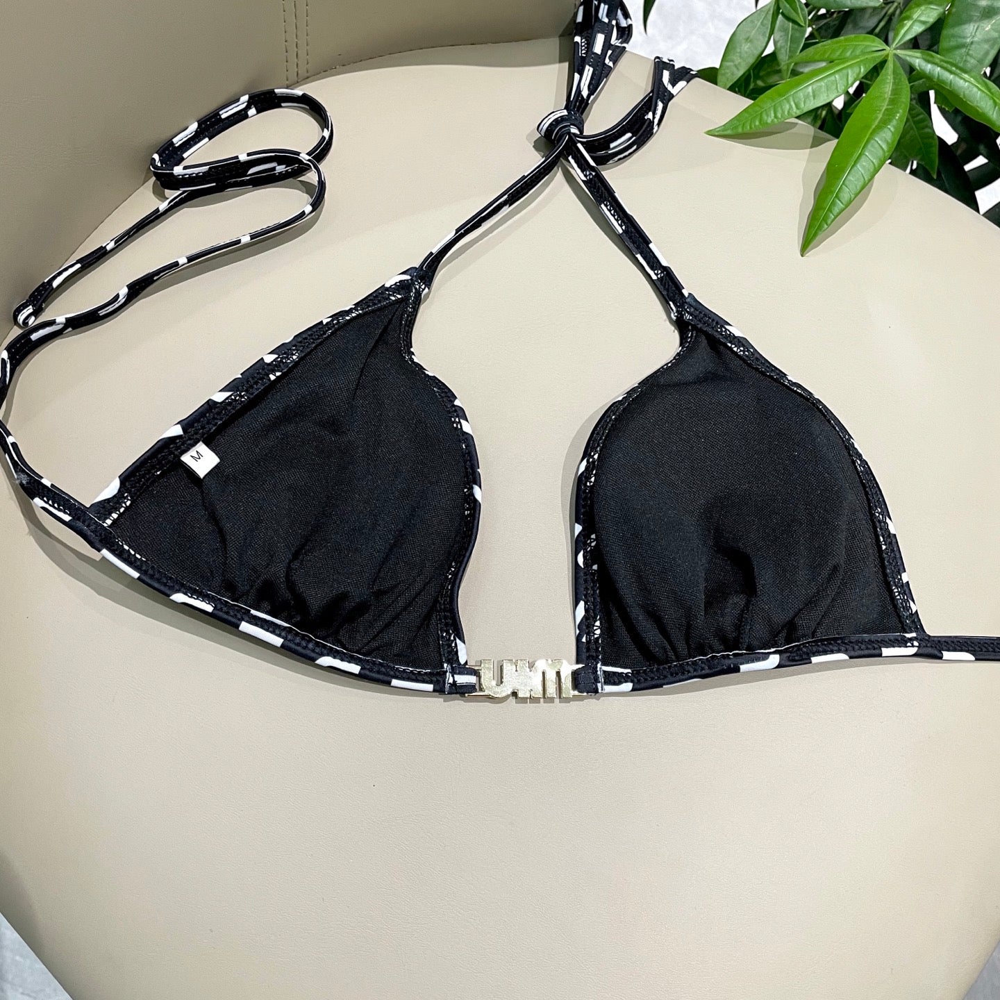 New two-piece bikini swimsuit