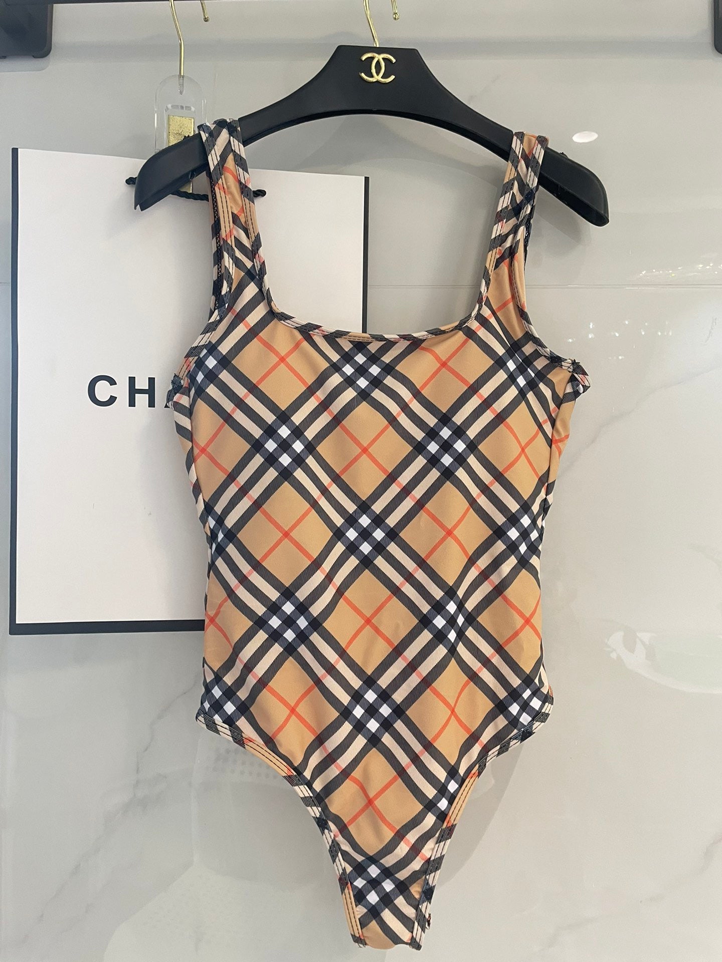 New one-piece swimsuit