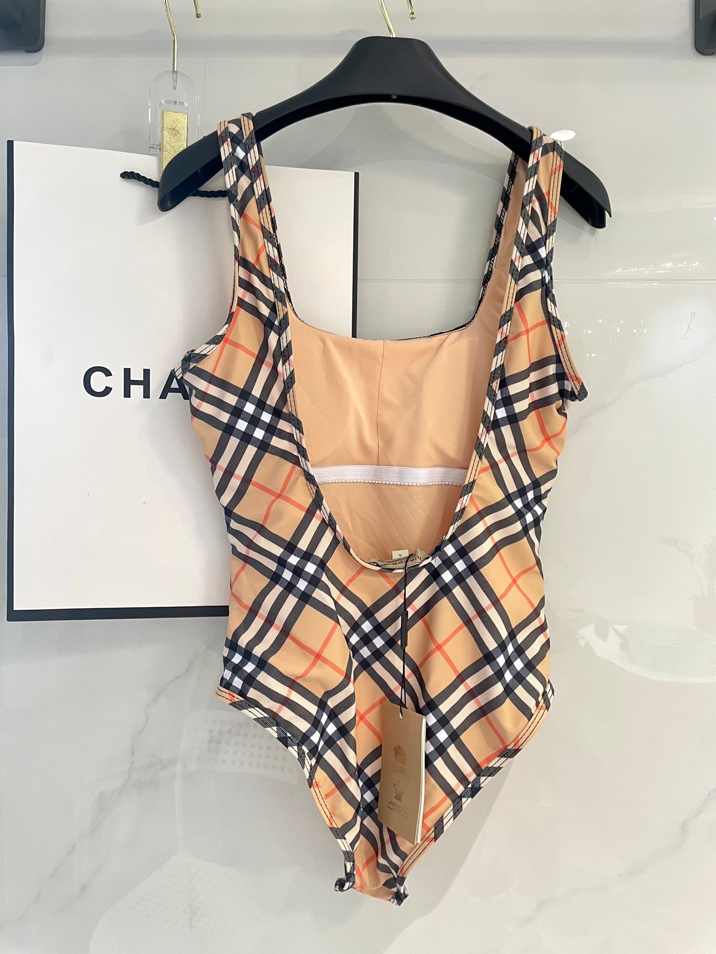 New one-piece swimsuit