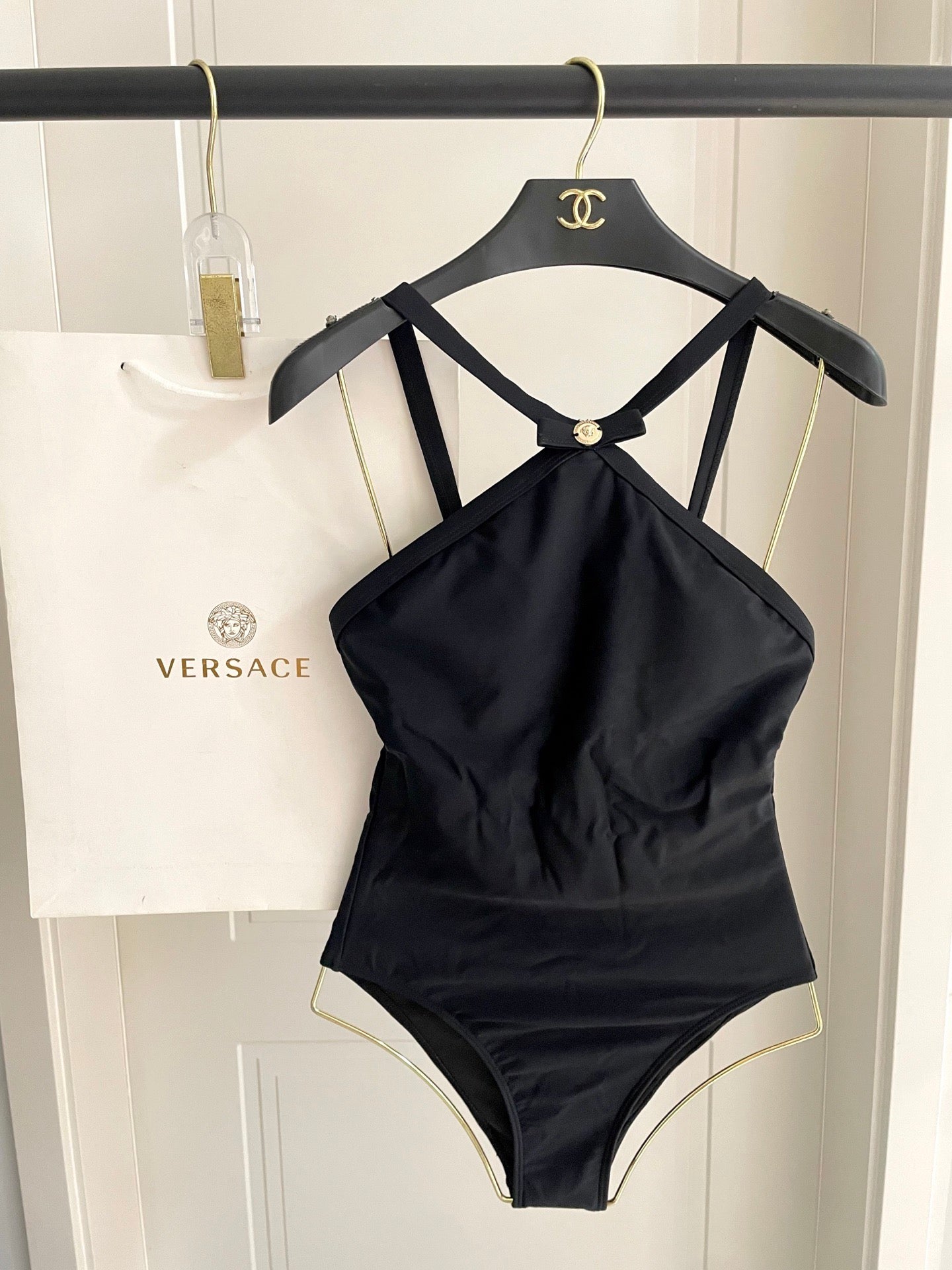 New one-piece swimsuit