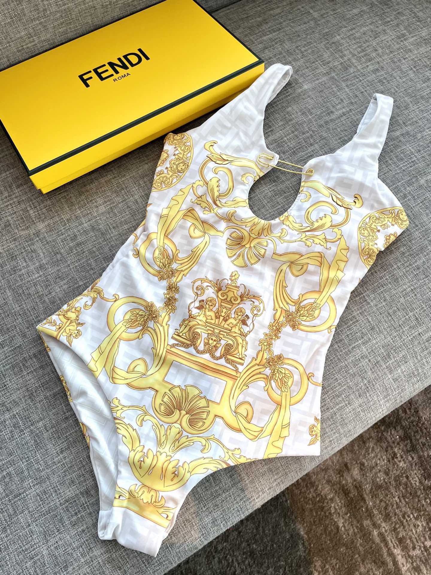 New one-piece swimsuit