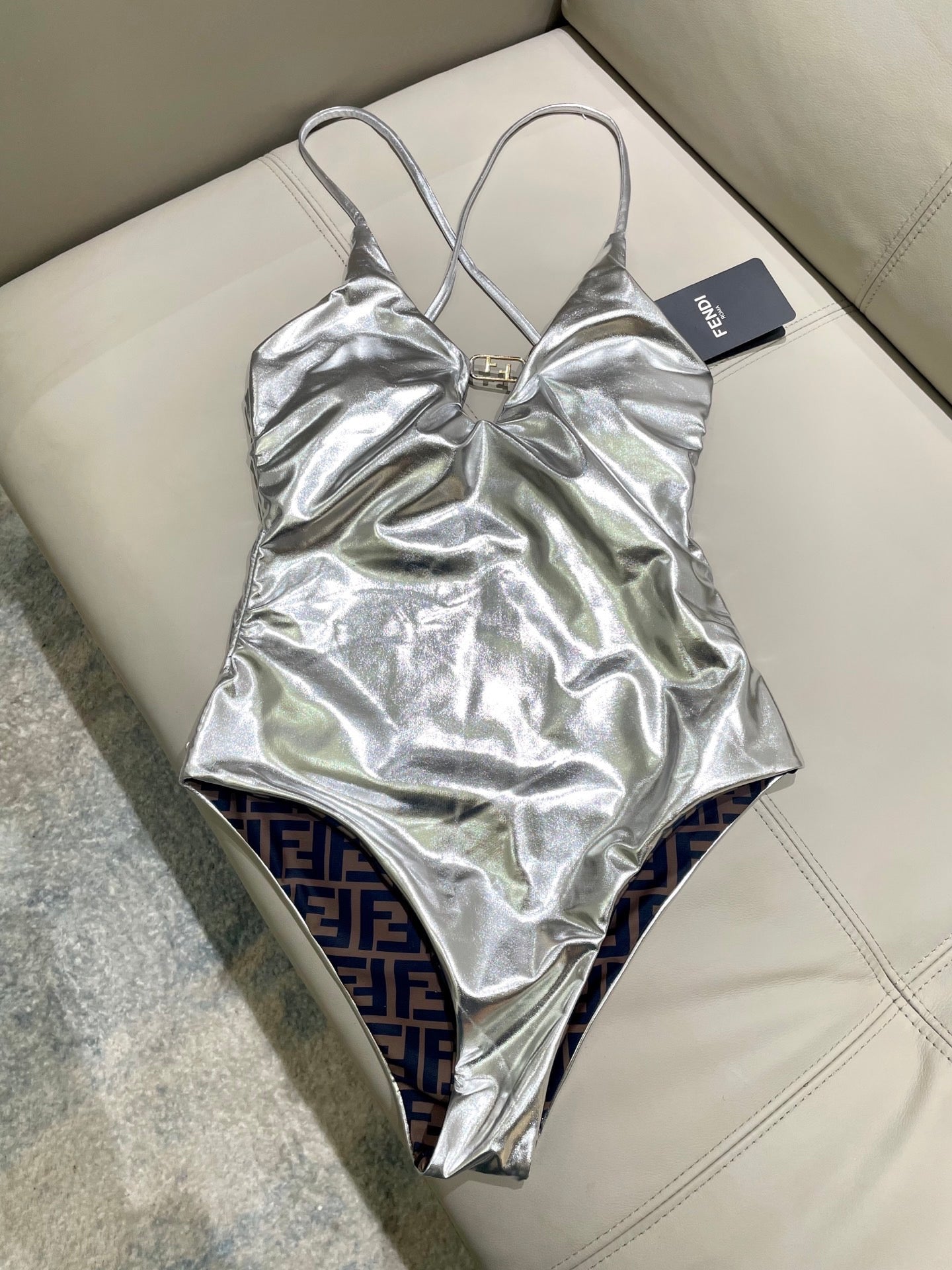 New one-piece swimsuit