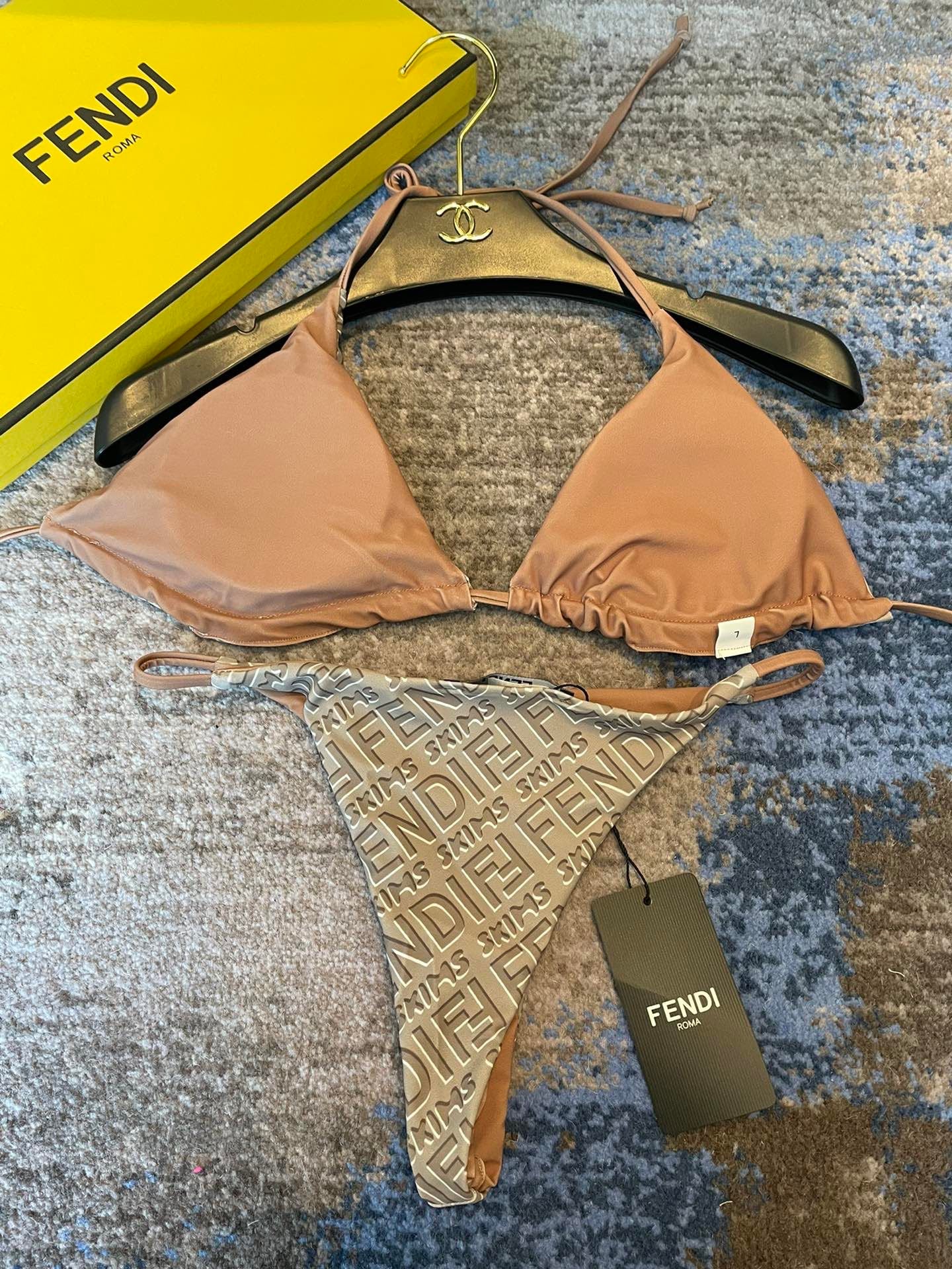 Classic bikini