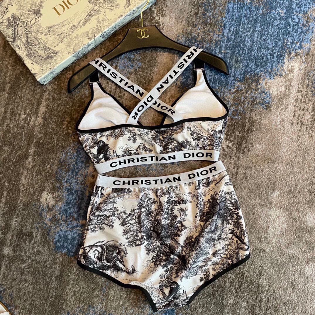 Classic and stylish swimwear