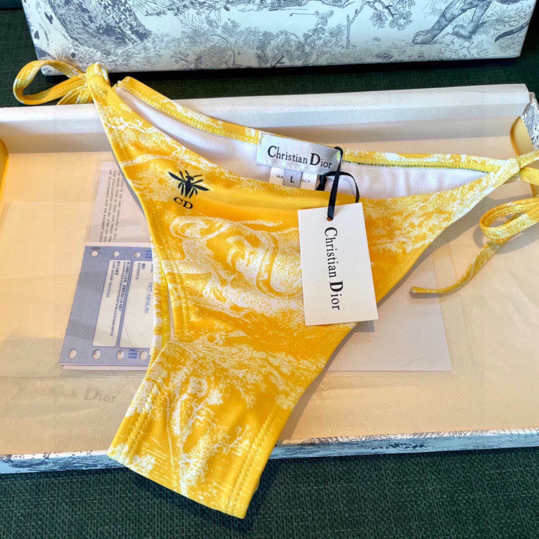 Stylish bikini swimwear