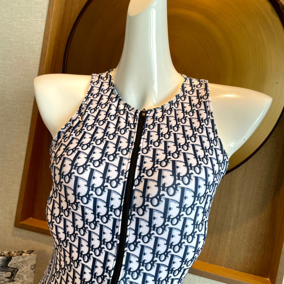 Elegant one-piece swimsuit