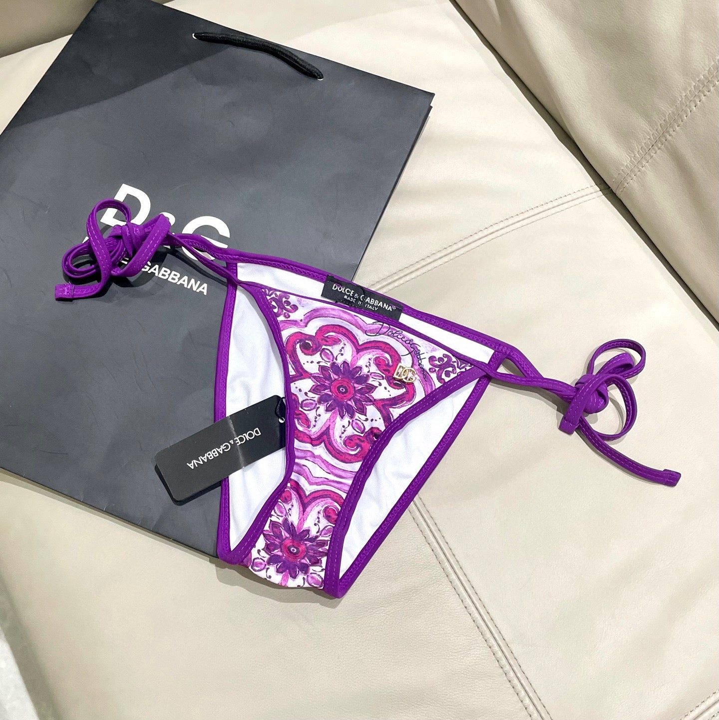 New bikini swimwear