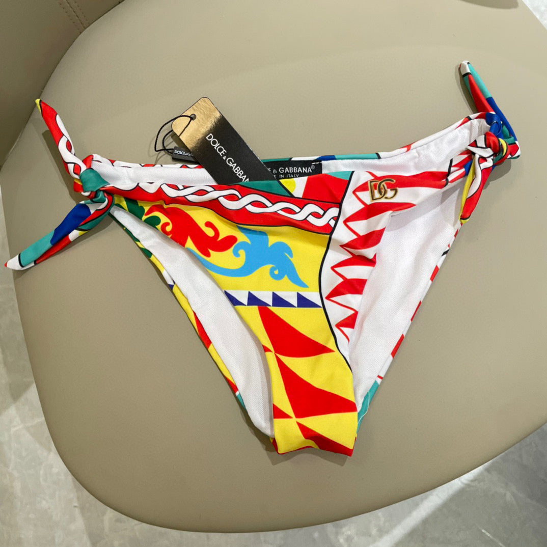 New bikini swimwear