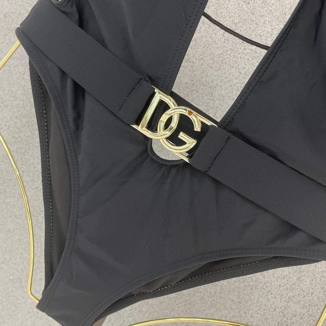 New sexy backless one-piece swimsuit