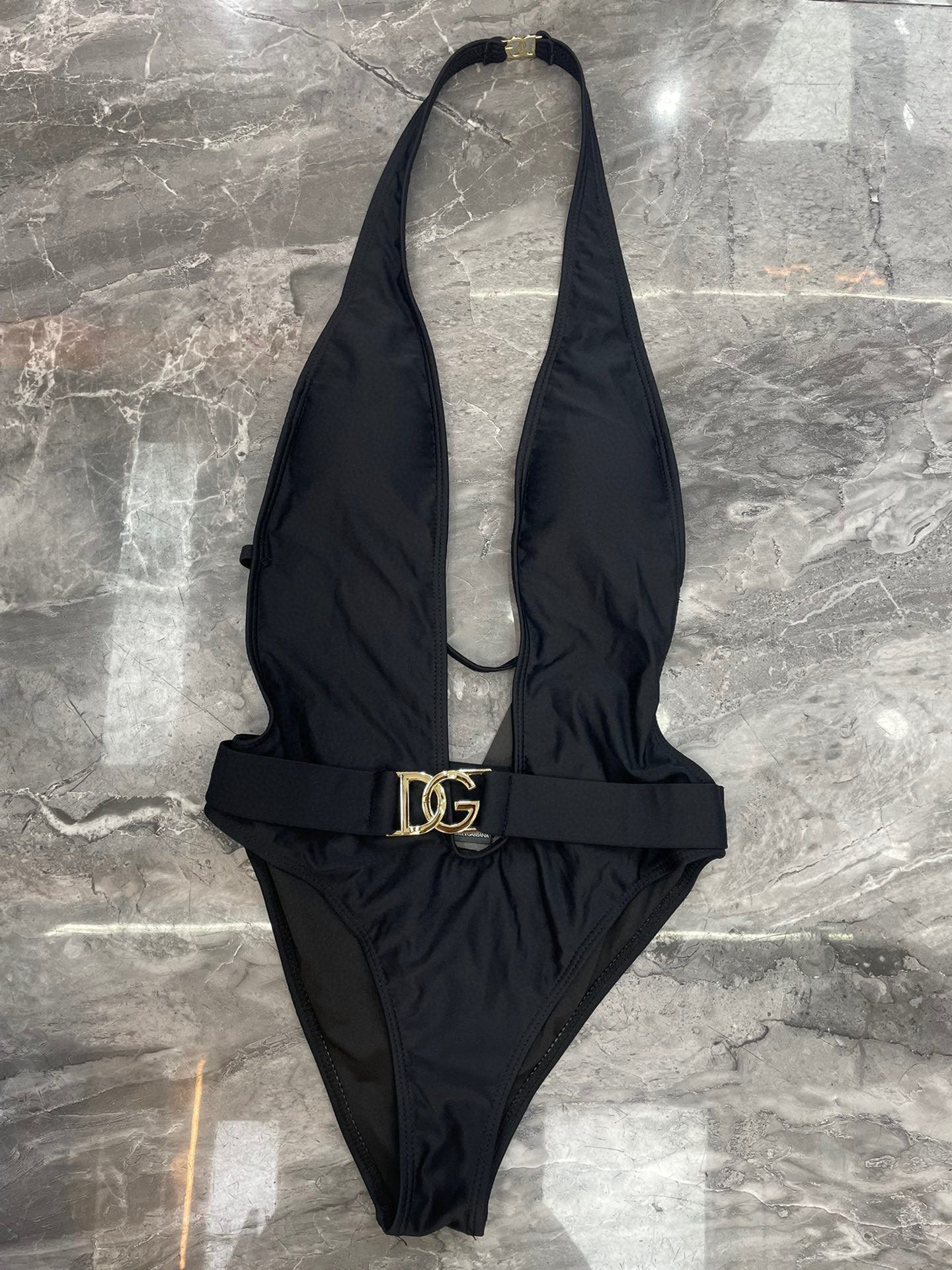 New sexy backless one-piece swimsuit