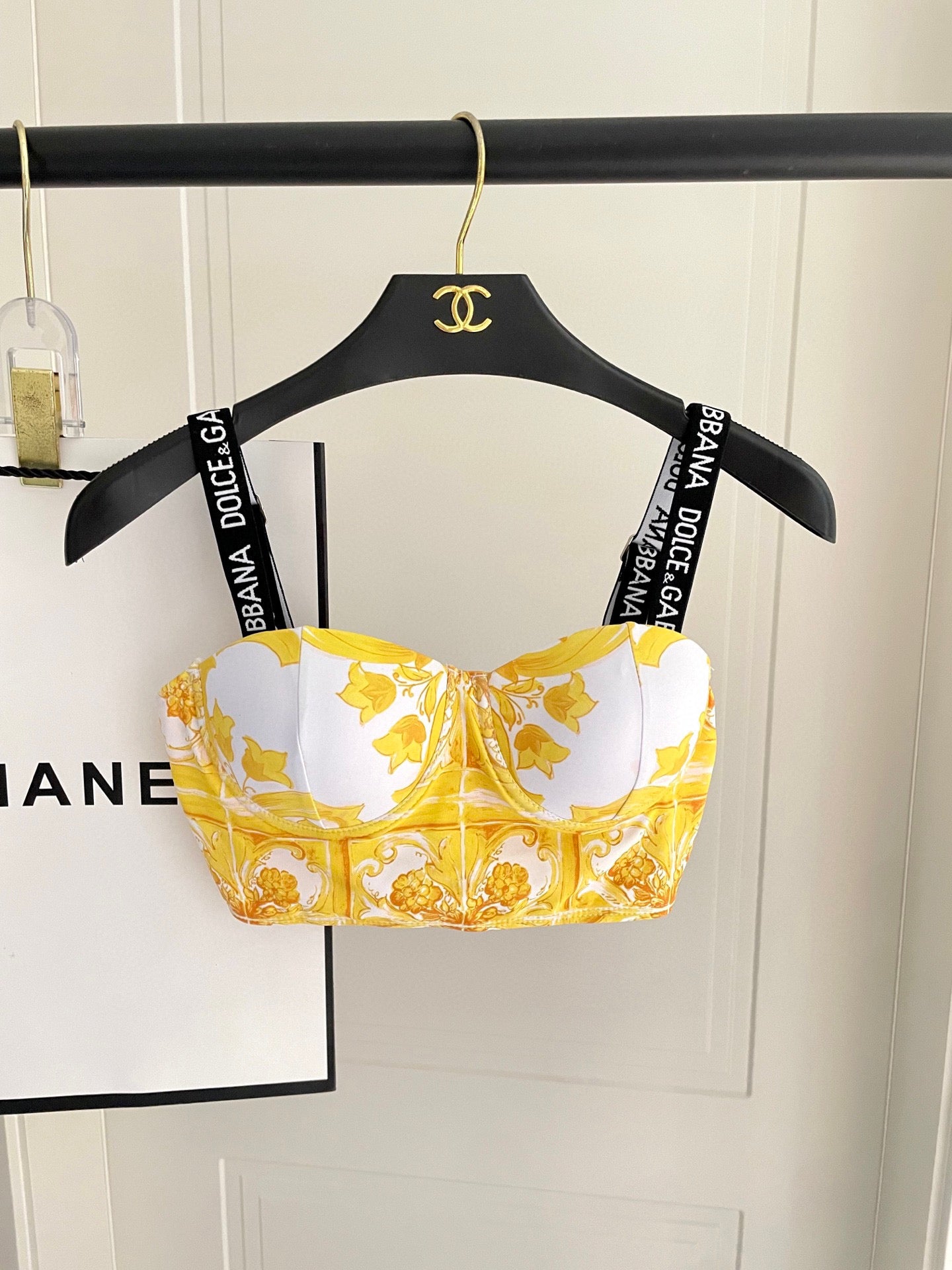 New one-piece swimsuit