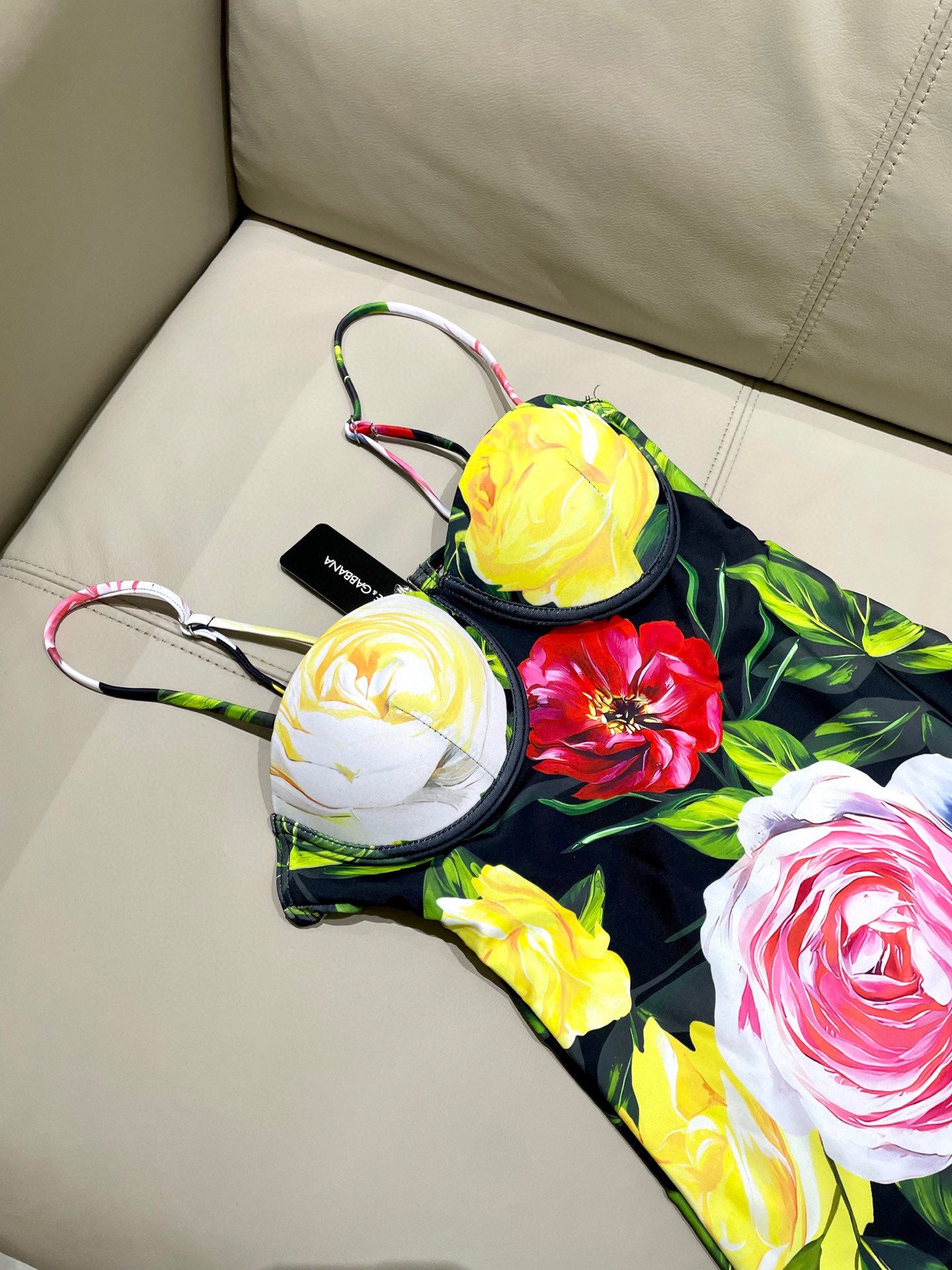 New one-piece swimsuit