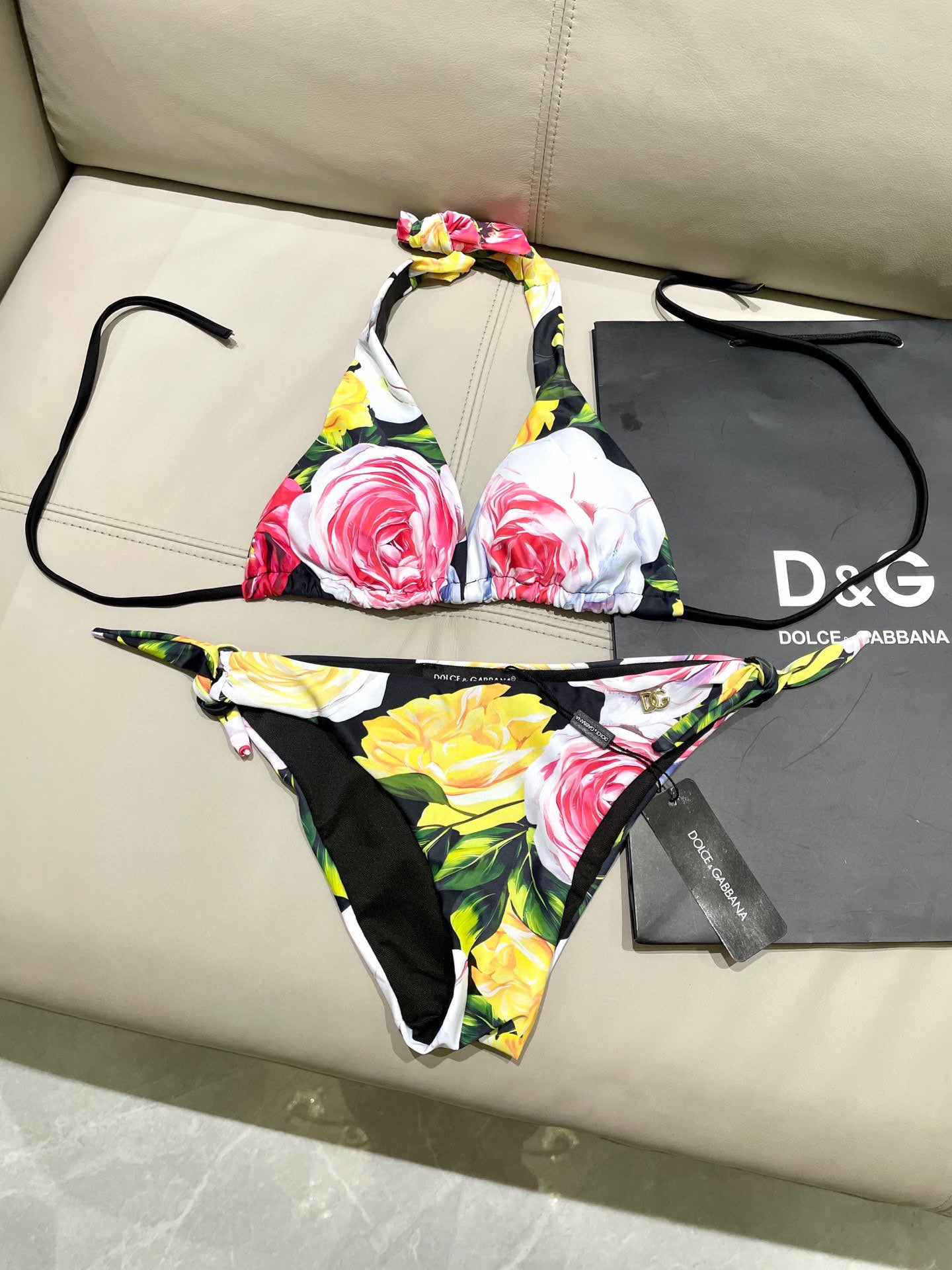 New two-piece swimsuit
