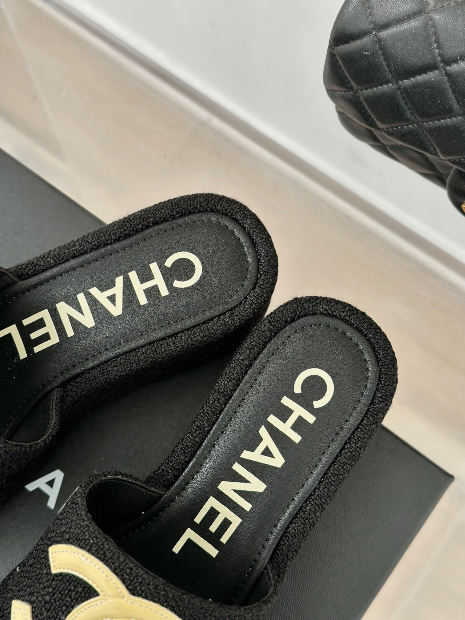 Platform sandals with large double C logo