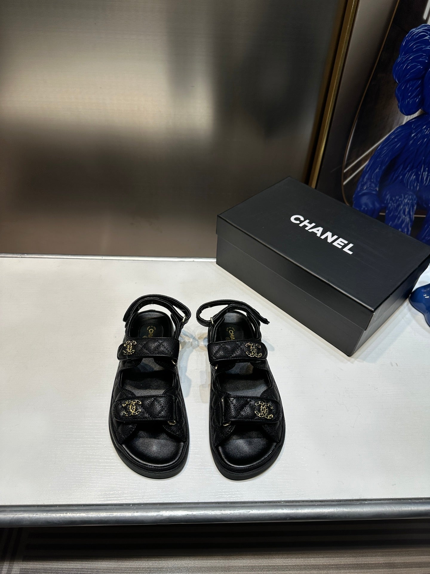 Velcro beach sandals
