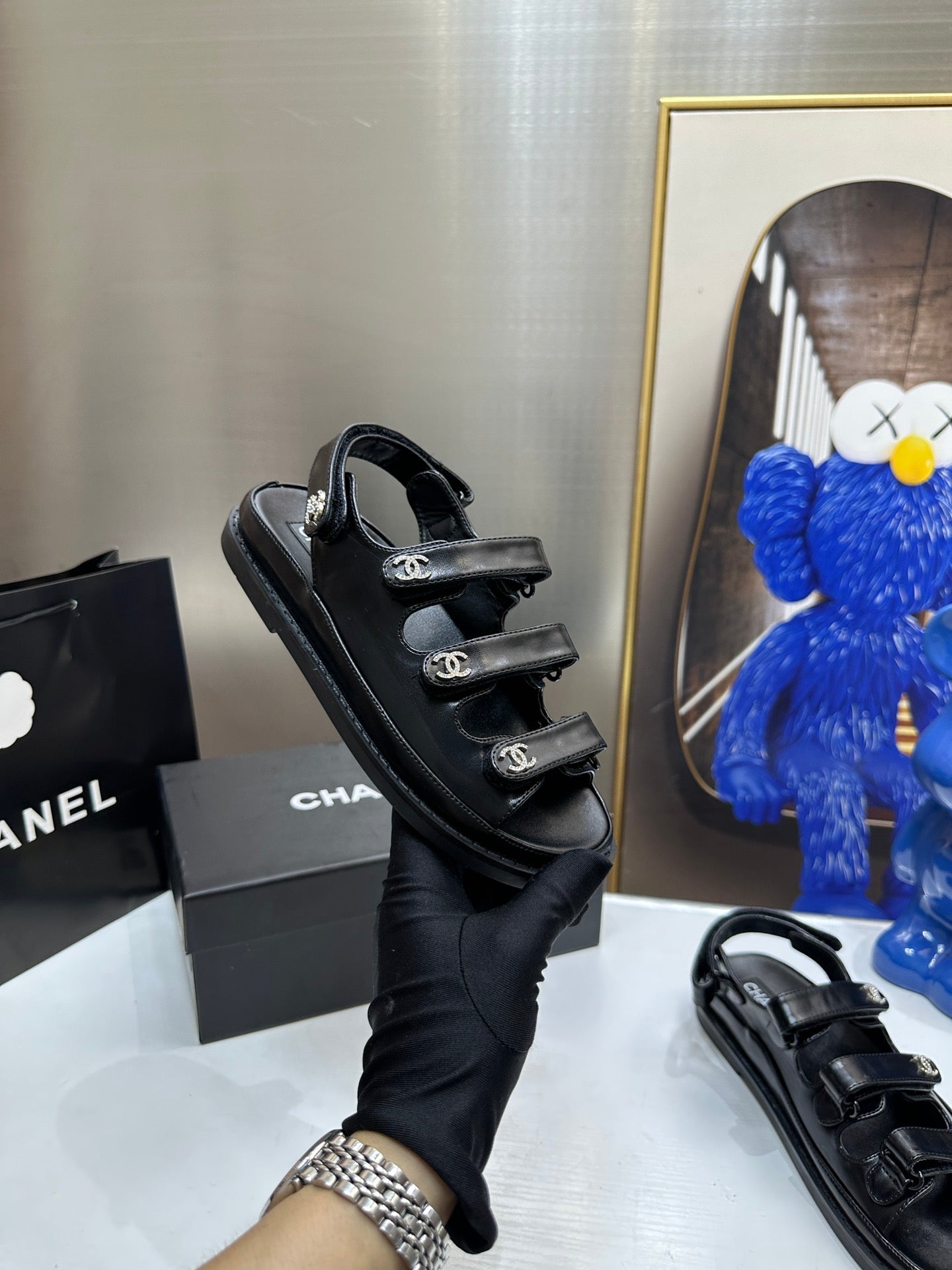 Velcro beach sandals