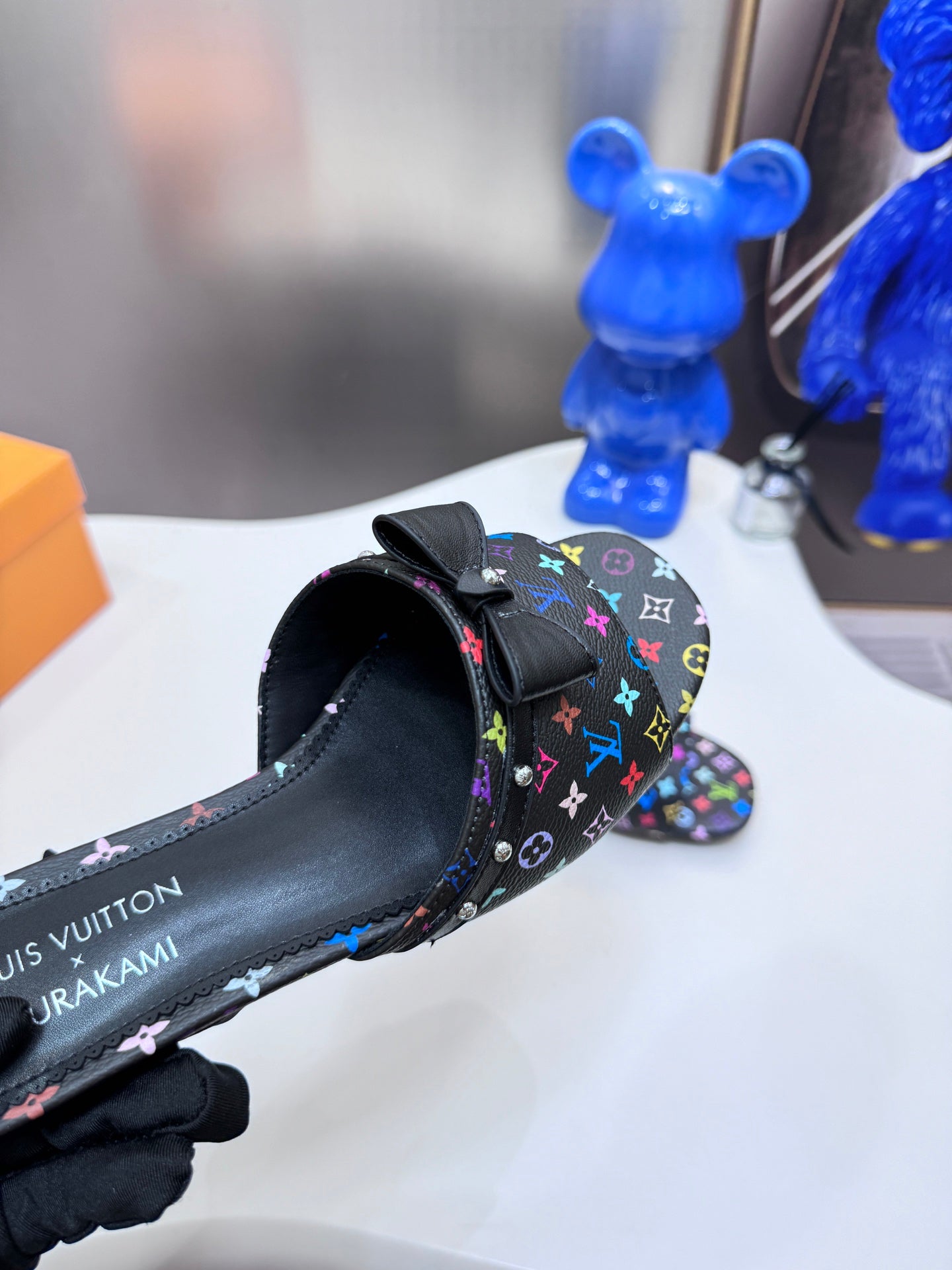 Takashi Murakami collaboration sandals/slides with bow detail