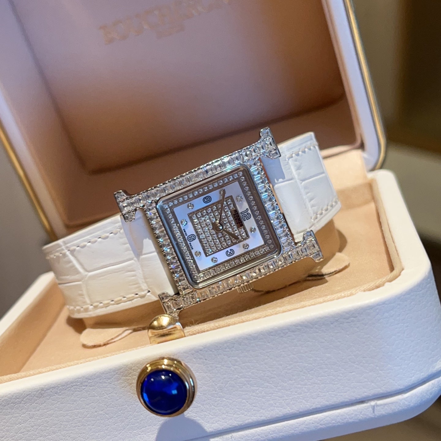 Hermès diamond watch