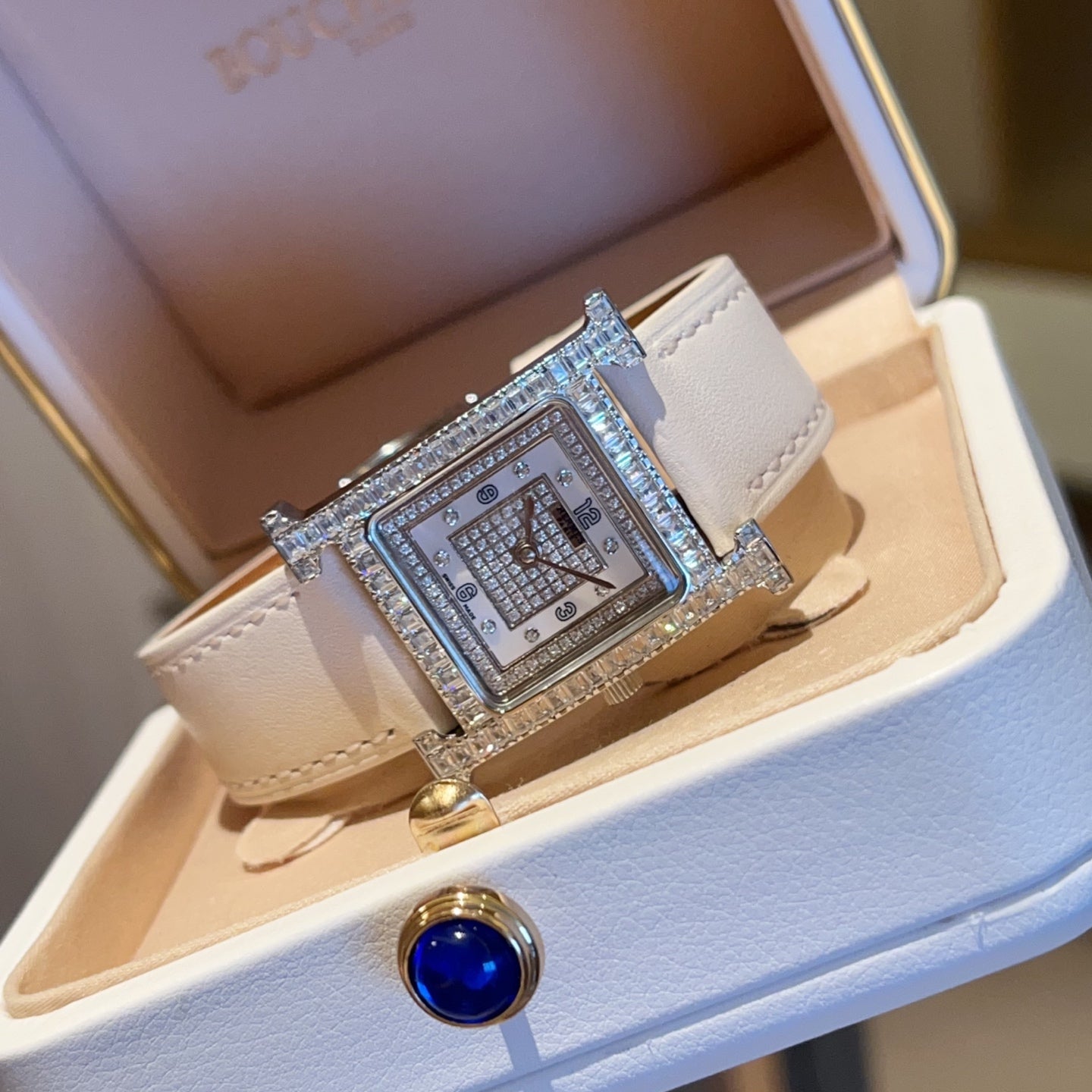 Hermès diamond watch