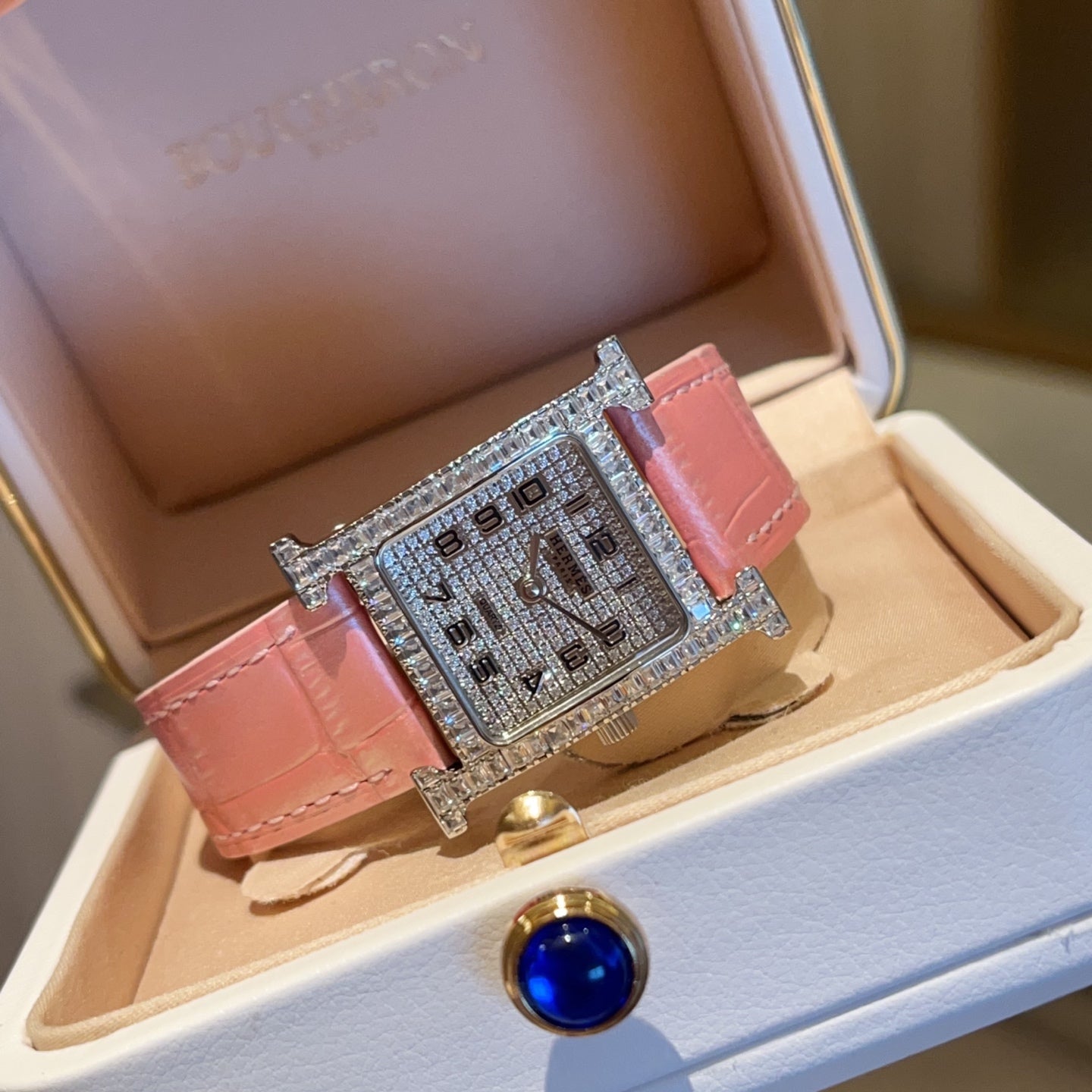 Hermès diamond watch