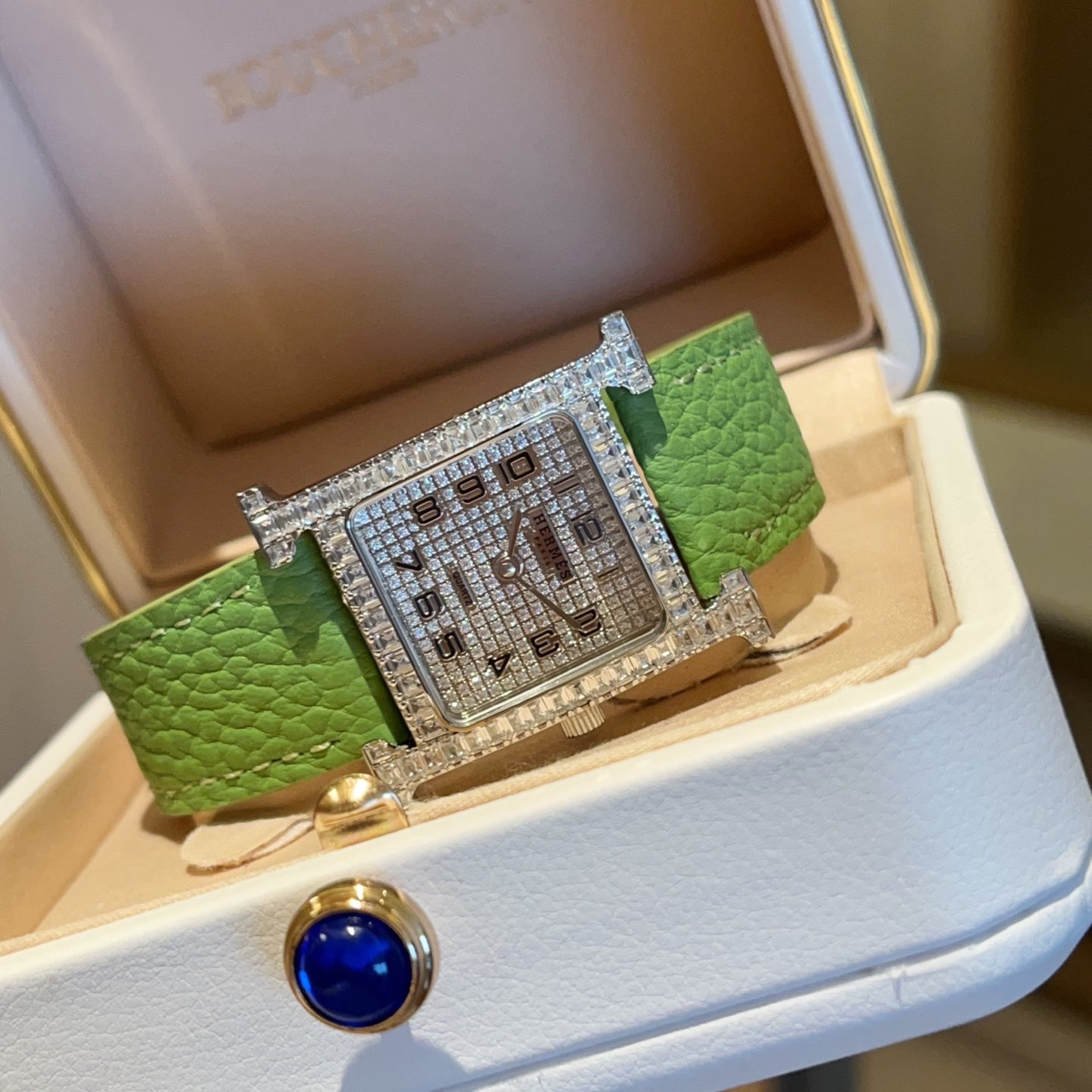 Hermès diamond watch