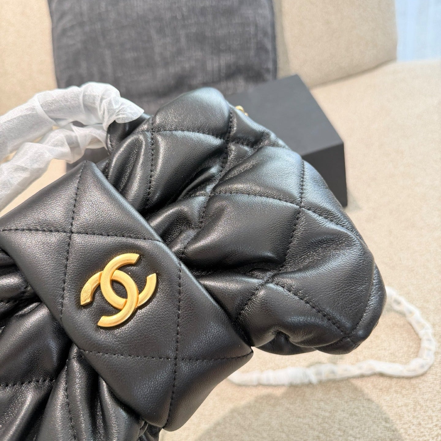 25K bow chain bag