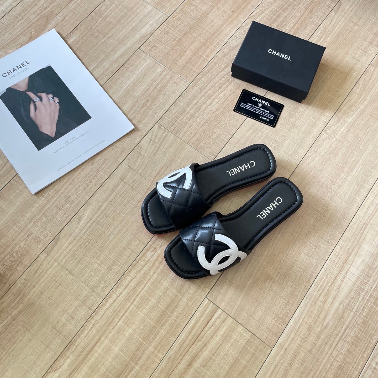 New limited edition ugly-cute platform slippers