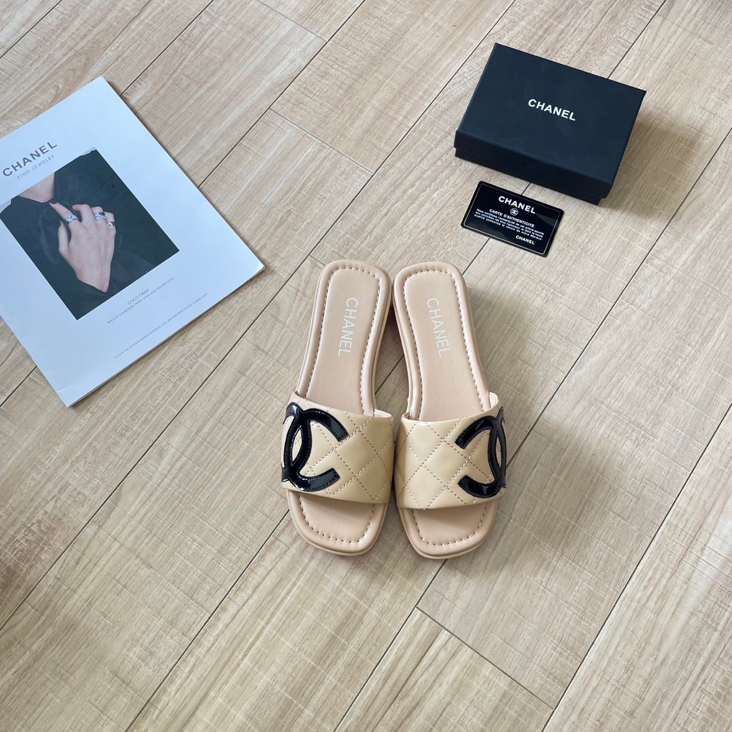 New limited edition ugly-cute platform slippers