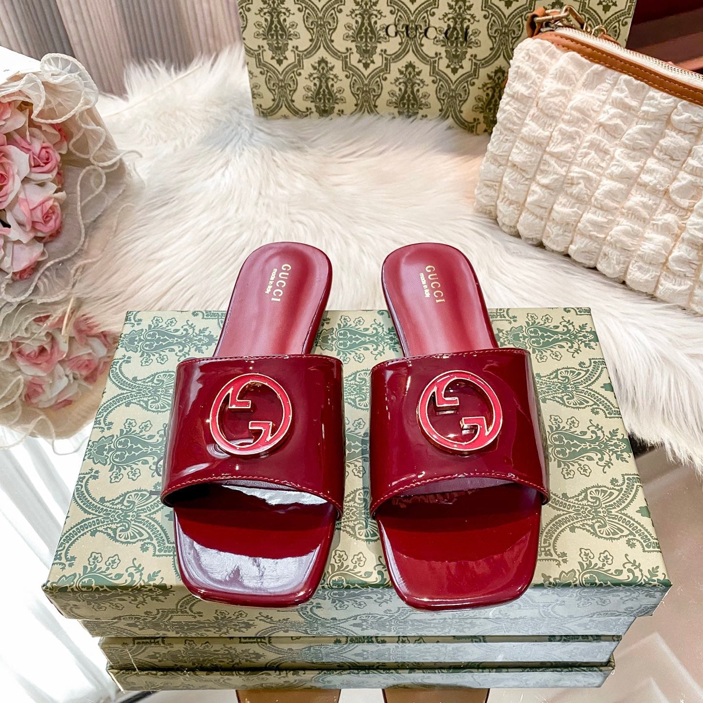 New style chunky-heeled slippers