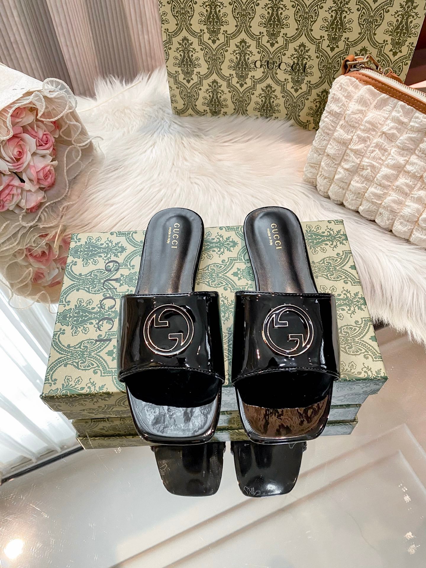 New style chunky-heeled slippers