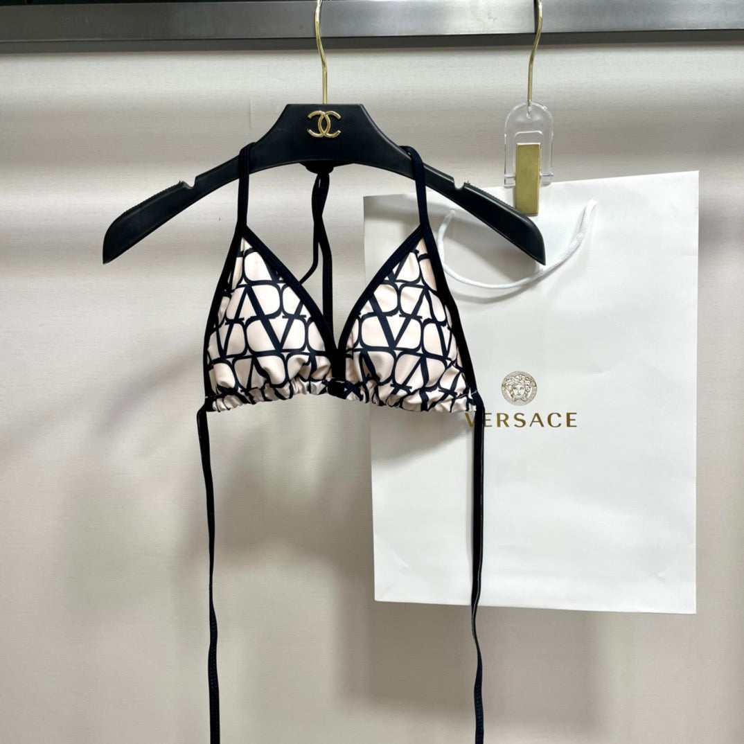 Fashionable bikinis
