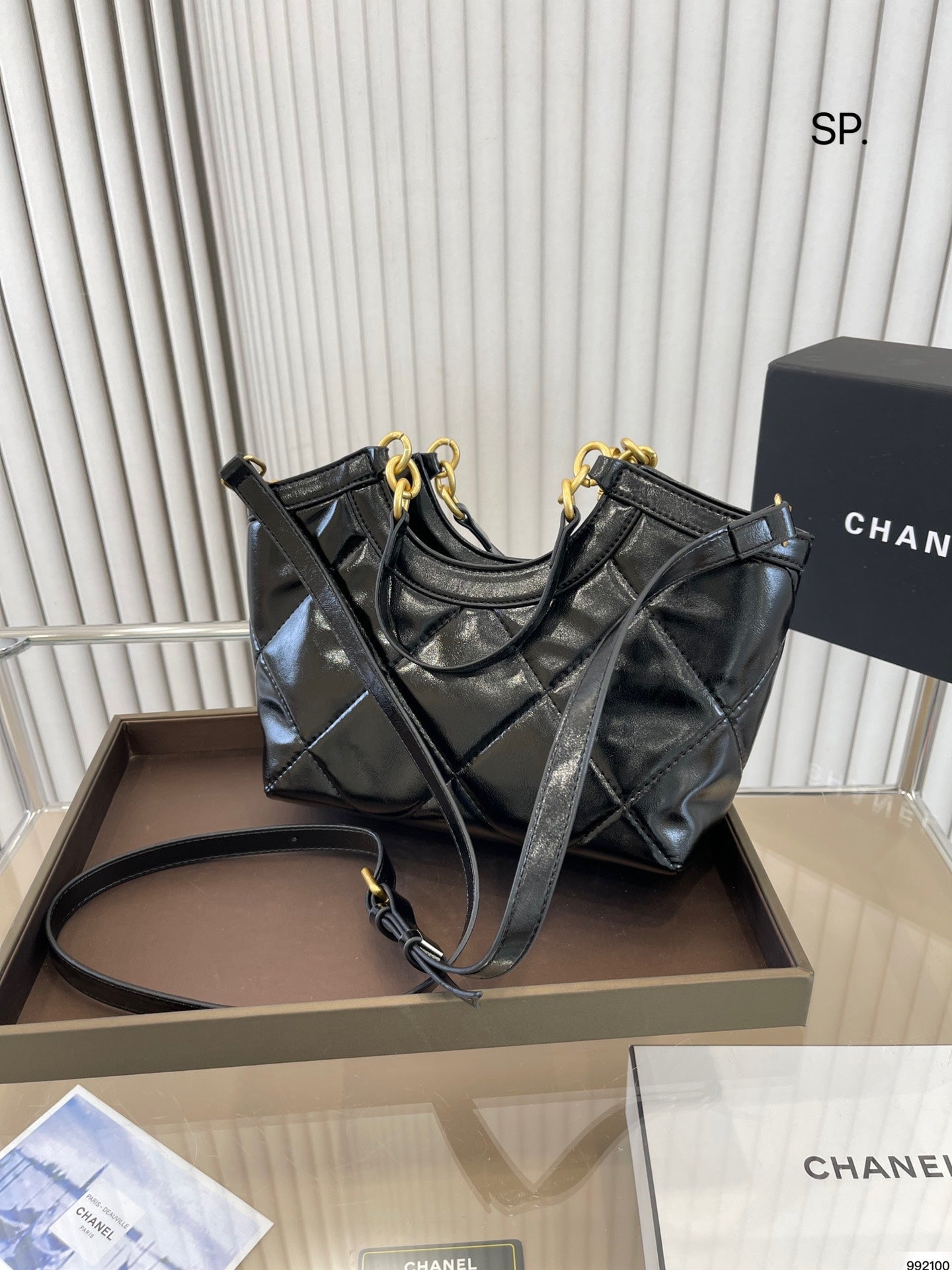 CH New Vegetable basket tote bag