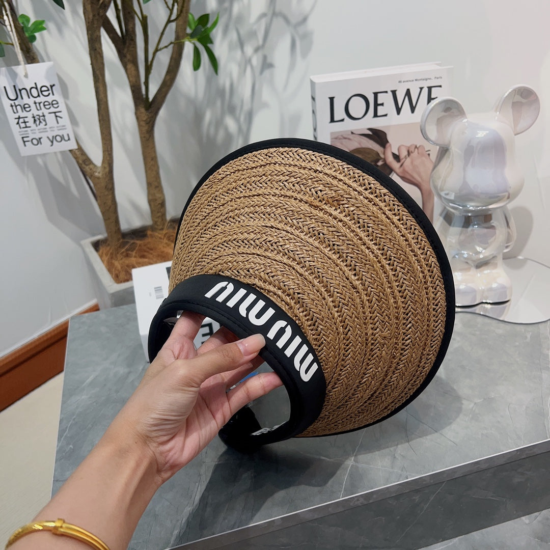 M  23 New Sun Hat