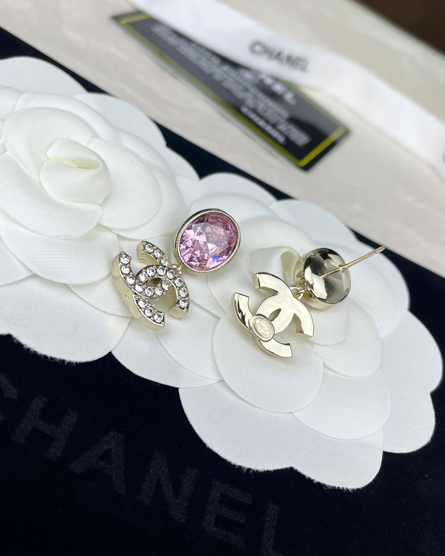 CH* New light gold pink diamond