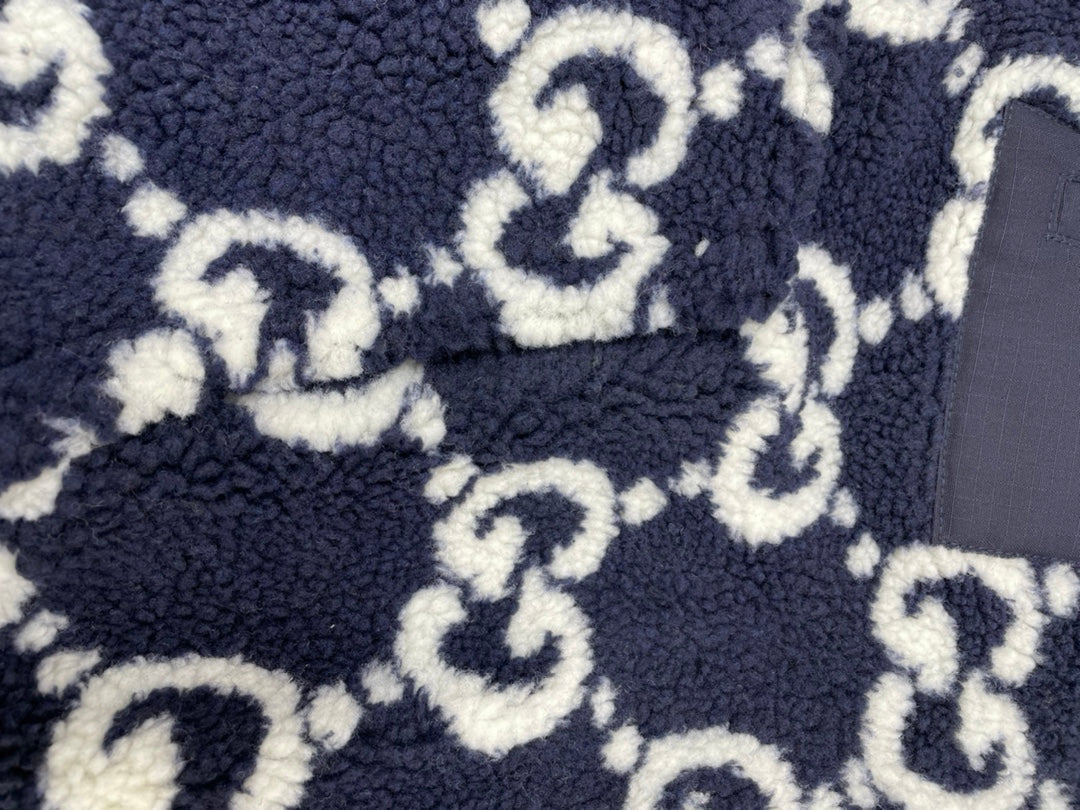 GU* 24 new lamb wool jacket