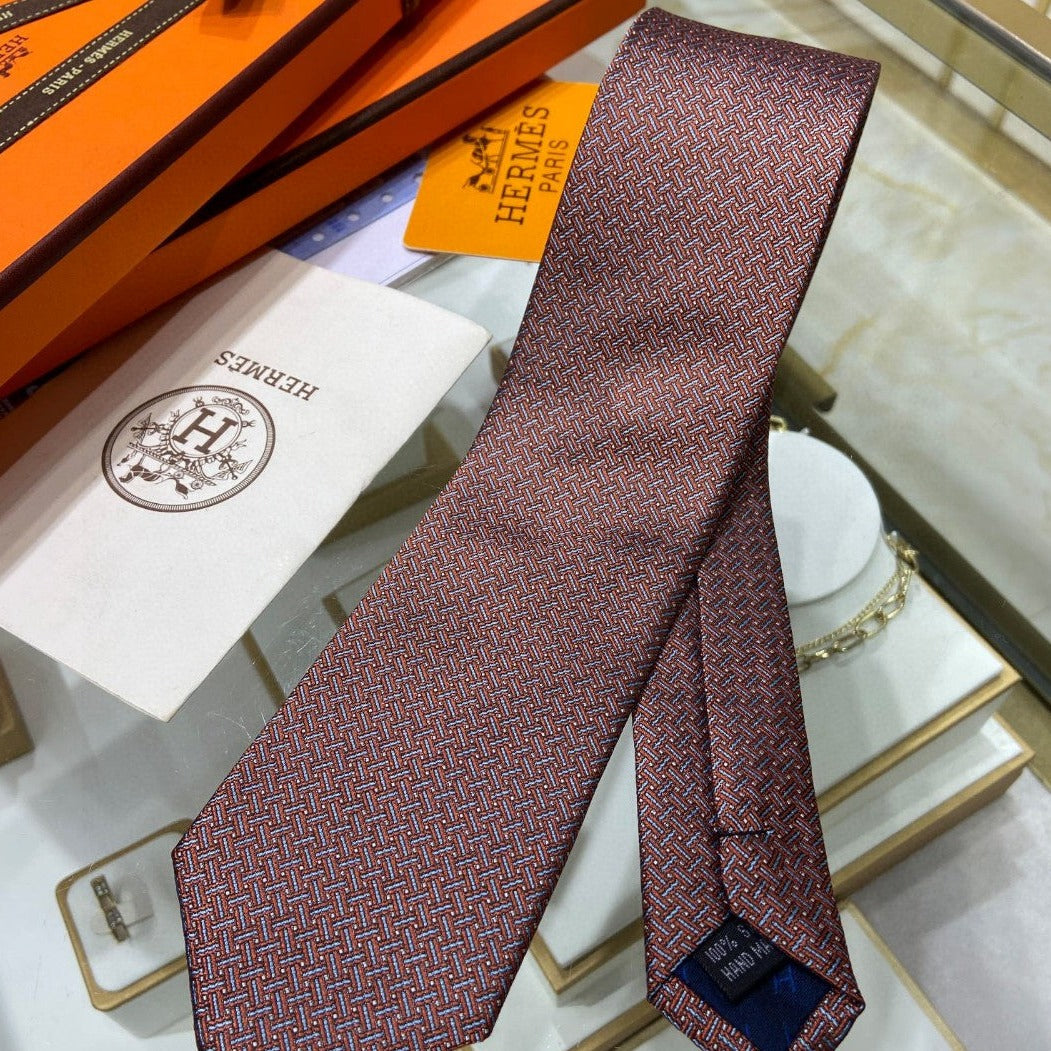 HE * braided pattern tie