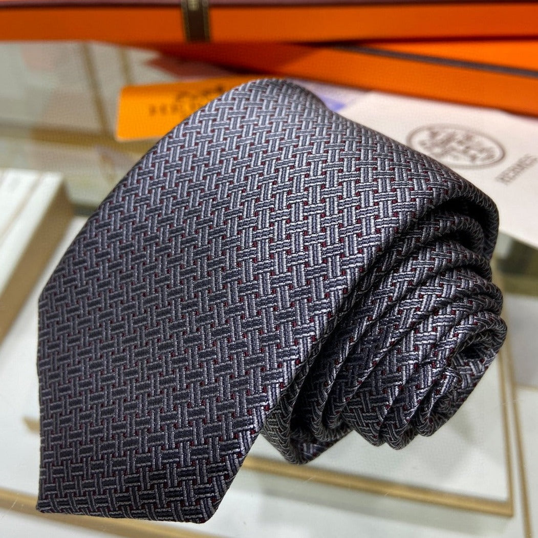 HE * braided pattern tie