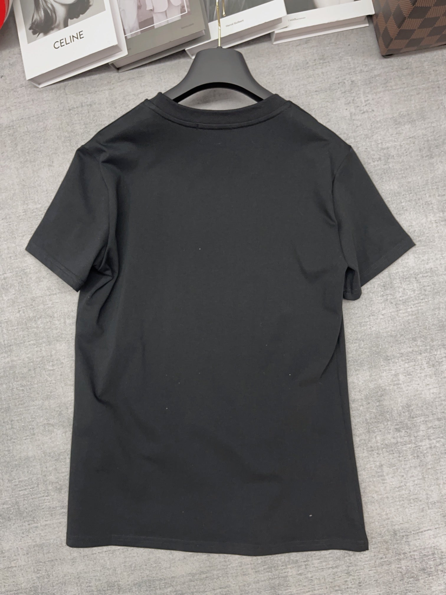 VER* 23 short-sleeved T-shirt