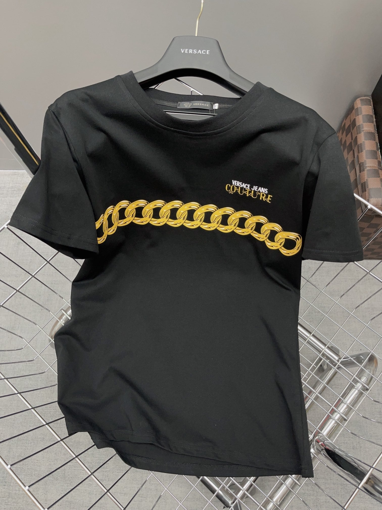 VER* 23 short-sleeved T-shirt