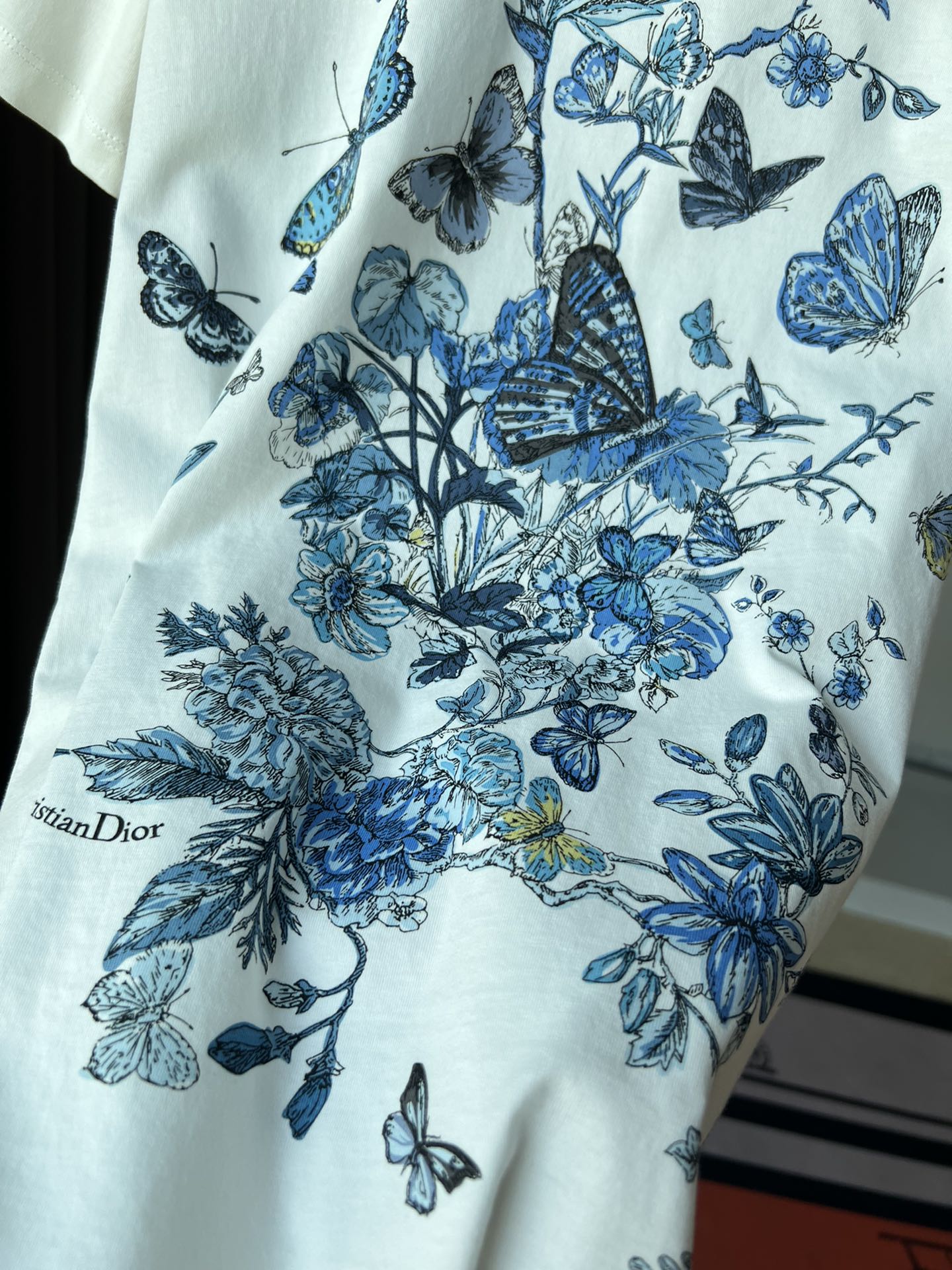 DI* 24 new butterfly print T-shirt