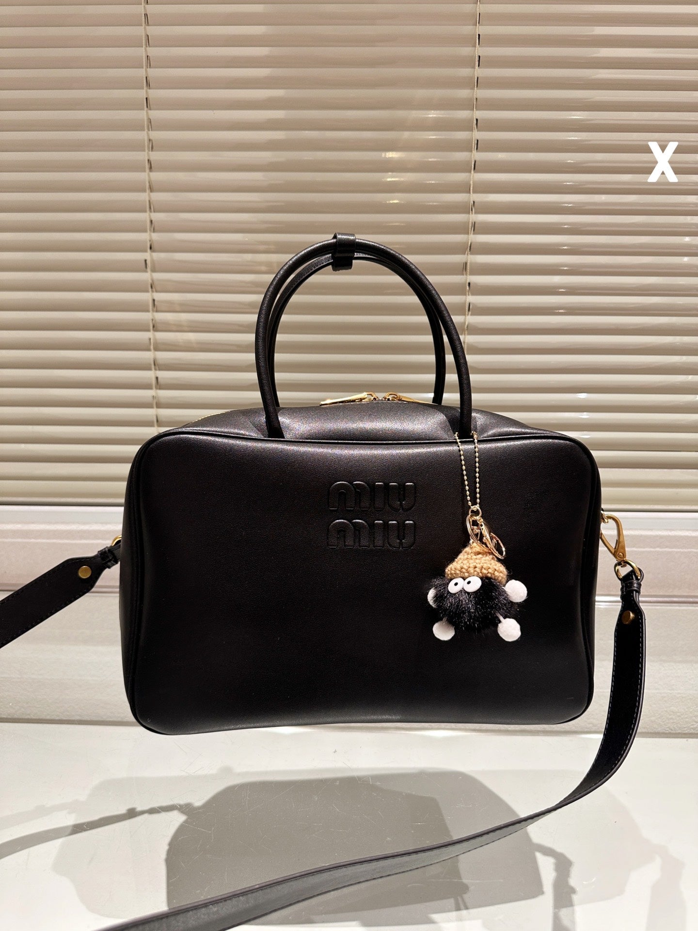 MI* cowhide attendance bag