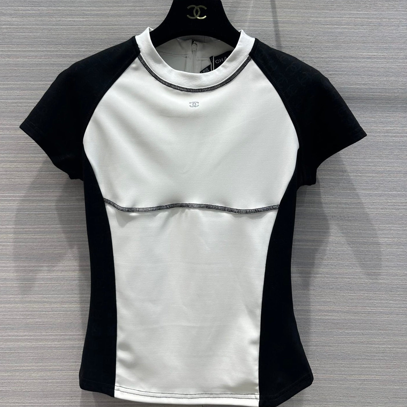 CHA* 23 early spring black and white panda T-shirt