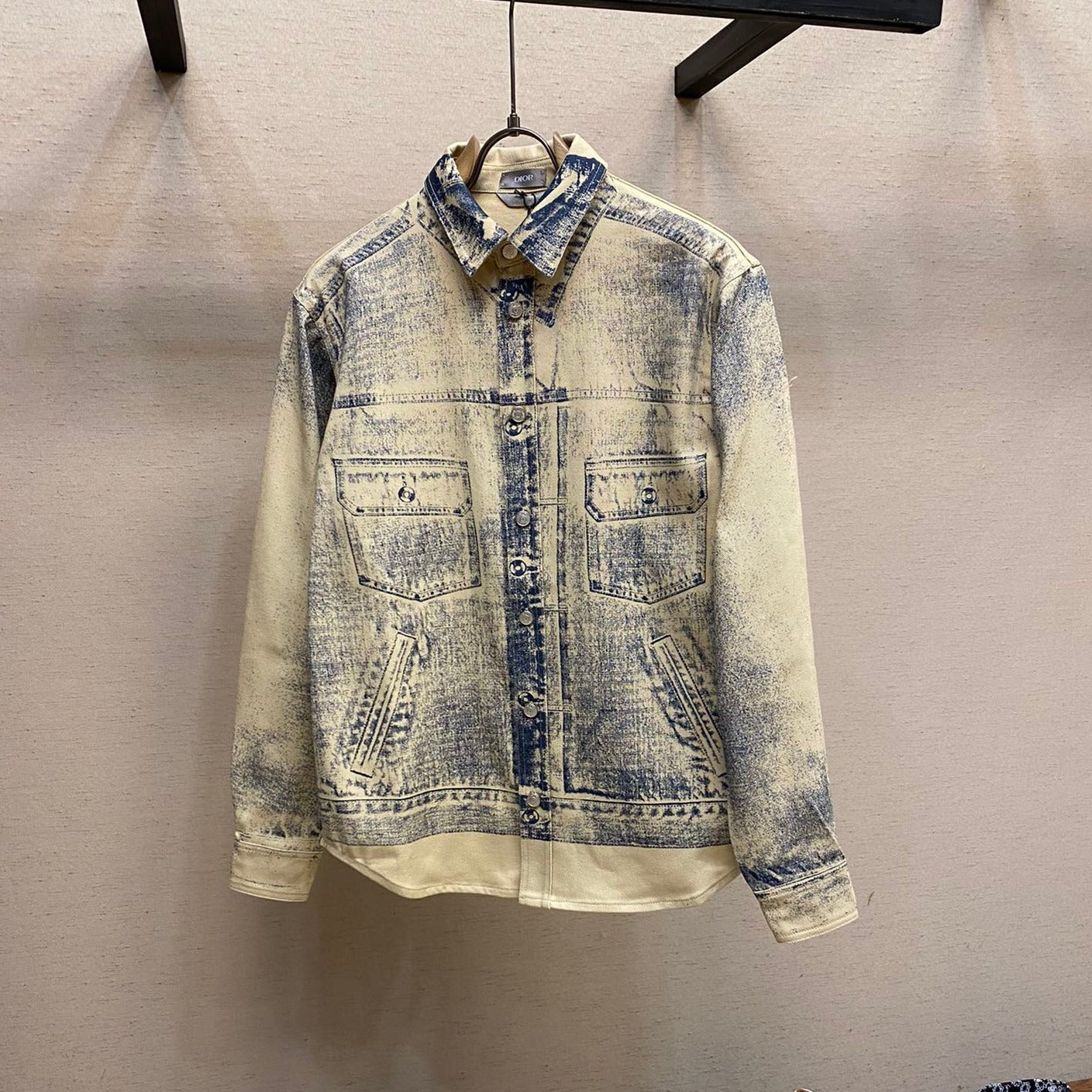 DIO* new distressed denim jacket