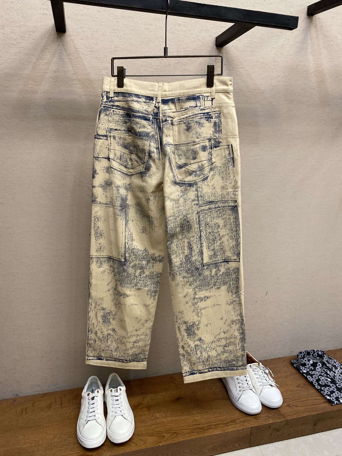 DIO* new distressed denim jacket