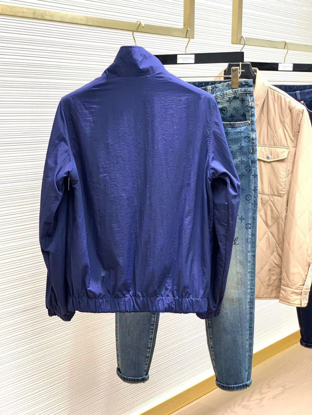 LOU* 23 new reversible jacket