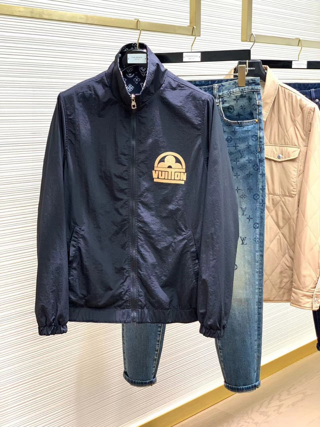 LOU* 23 new reversible jacket