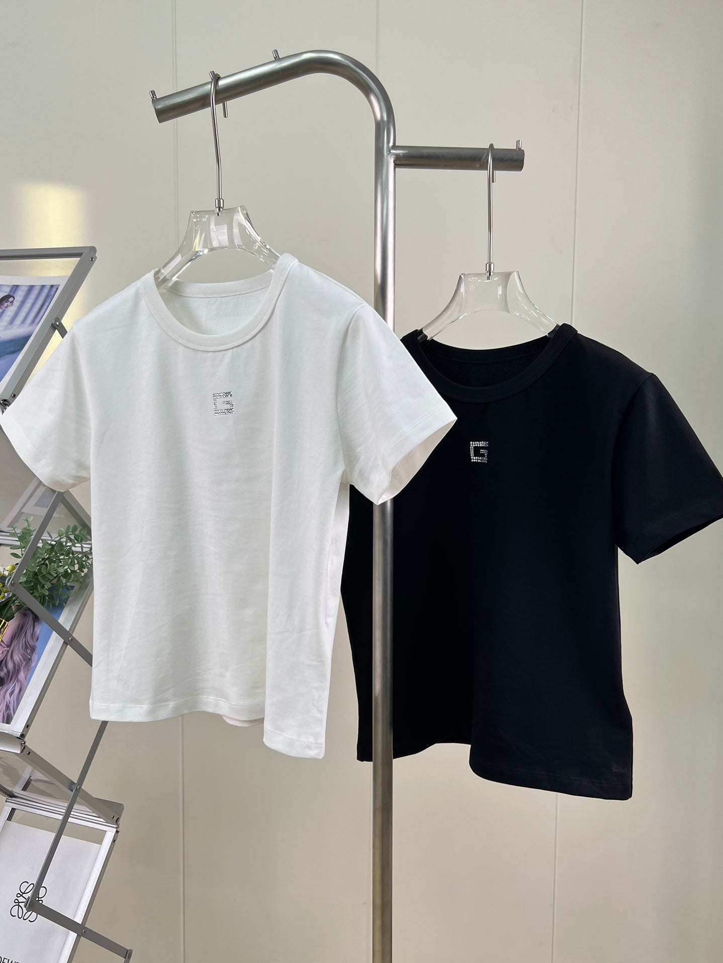 GU* 24 early spring new T-shirt