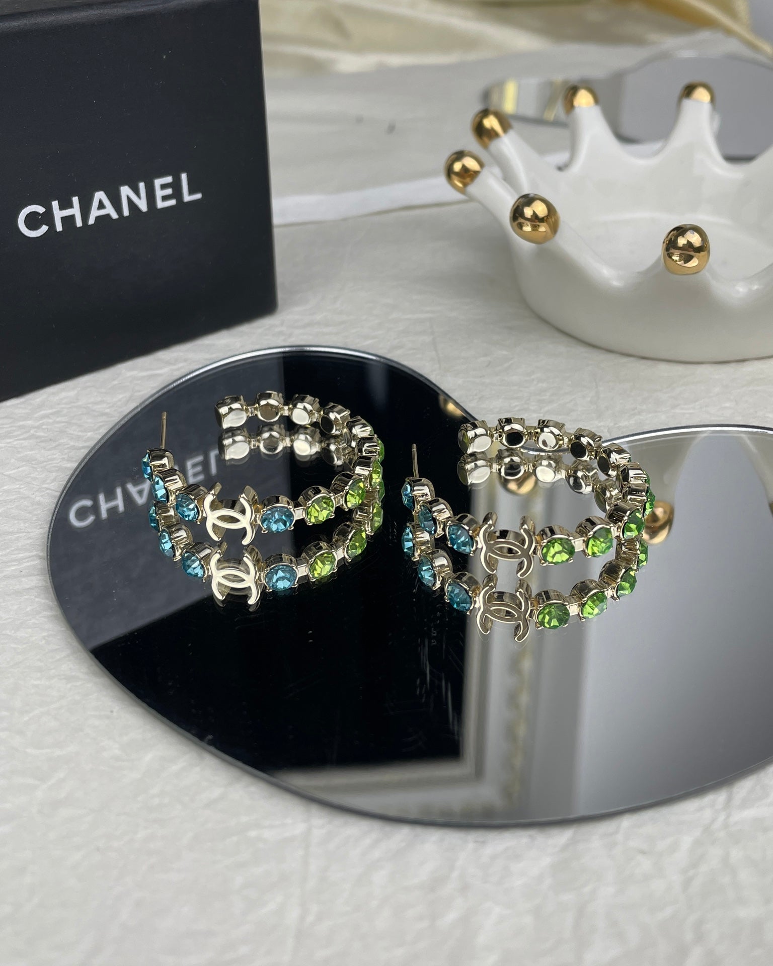 CHA* 24 new rhinestone hoop earrings