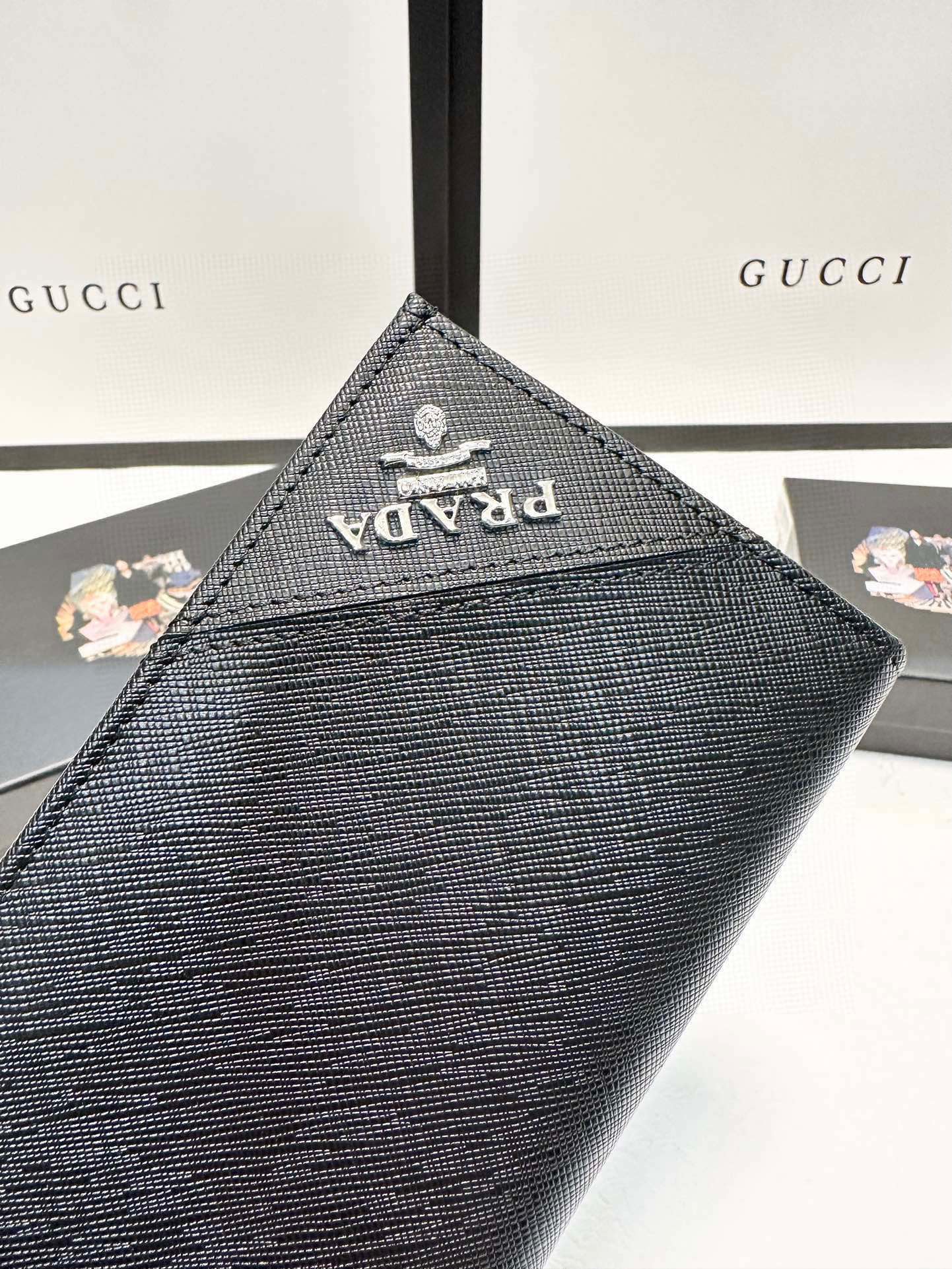 PRA* cross pattern wallet (same style as cabinet)